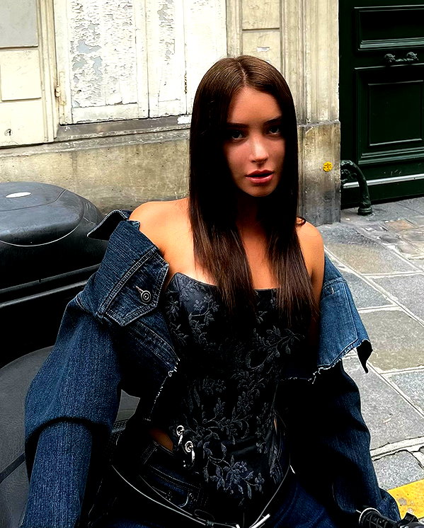 veroni22ka instagram image archive image