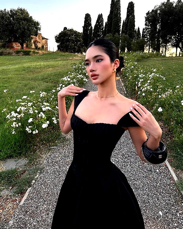 fair_mua instagram image archive image