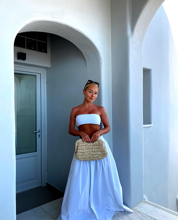 allieauton instagram image archive image