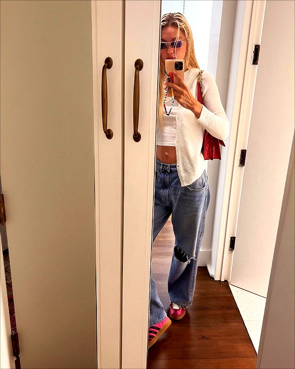 gigihadid instagram image archive image