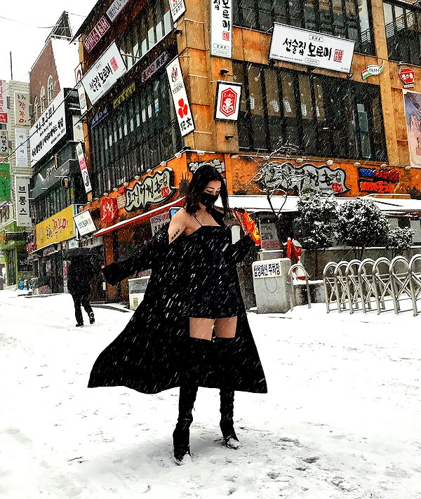 emily.ghoul instagram image archive image