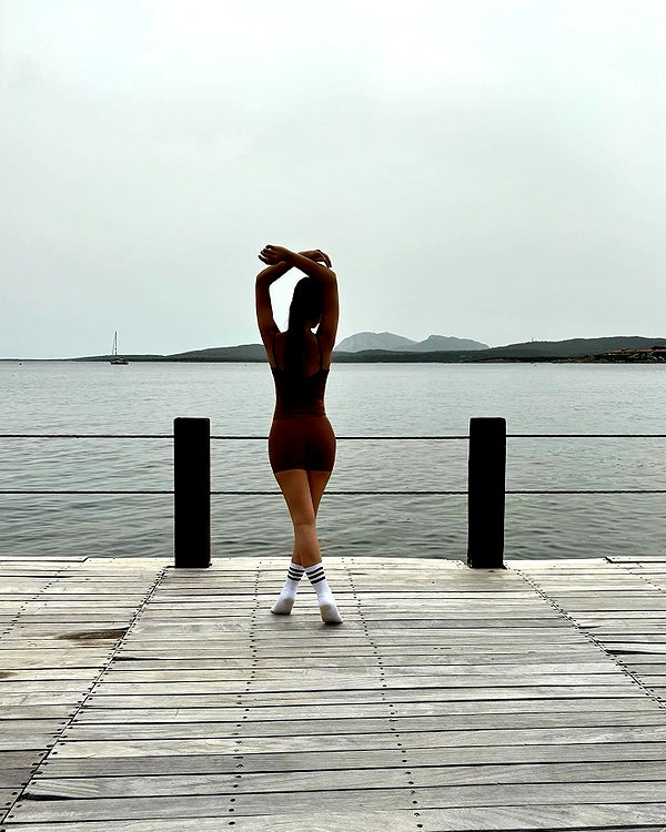 netabar instagram image archive image