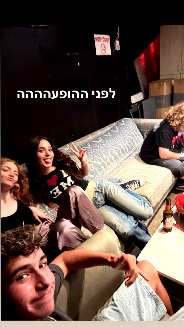 shai_landau_ instagram image archive image