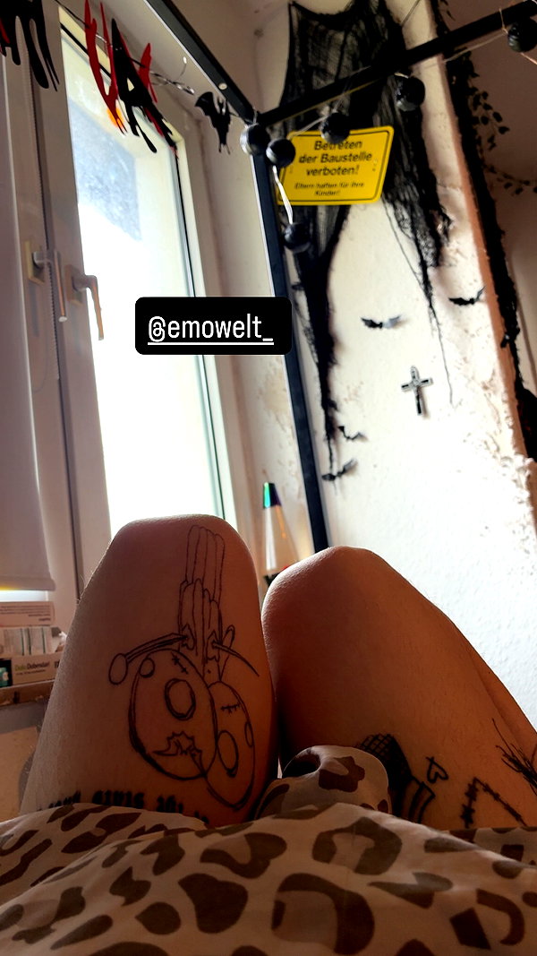 emowithoutemo_ instagram image archive image