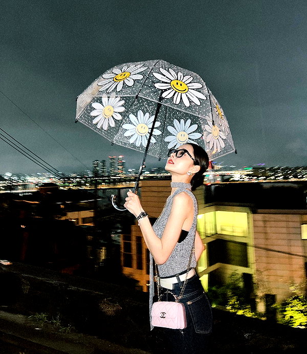 dear.zia instagram image archive image