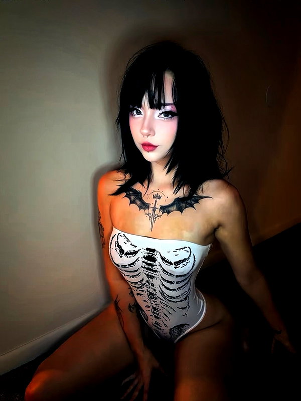 Archived image from @deadangelfiles on Instagram