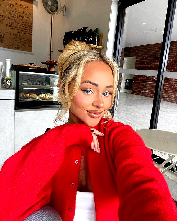 allieauton instagram image archive image