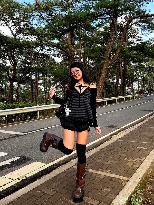 _nei.ko instagram image archive image