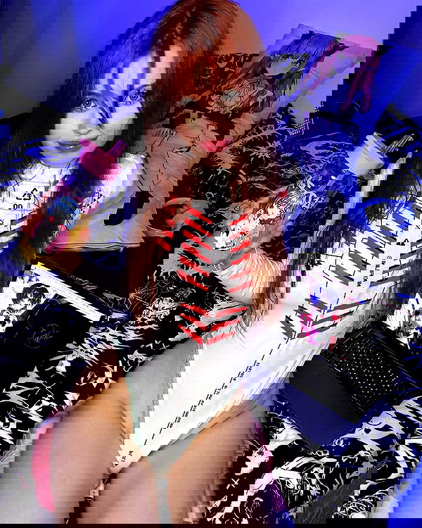 lana.monaaaa lana.monaaaa archive image