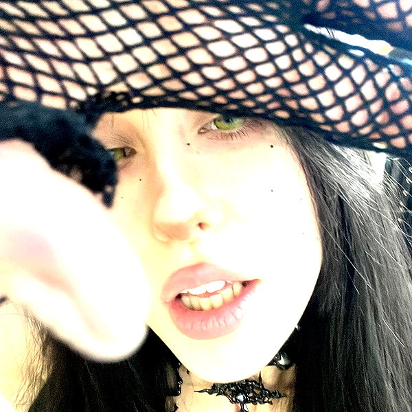 leanxhrt instagram image archive image
