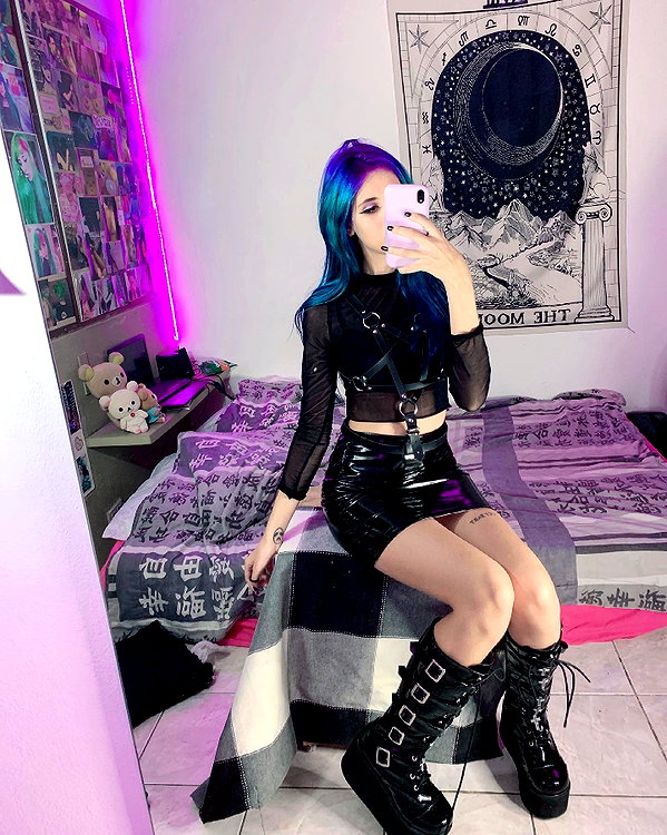 jadelaverne instagram image archive image