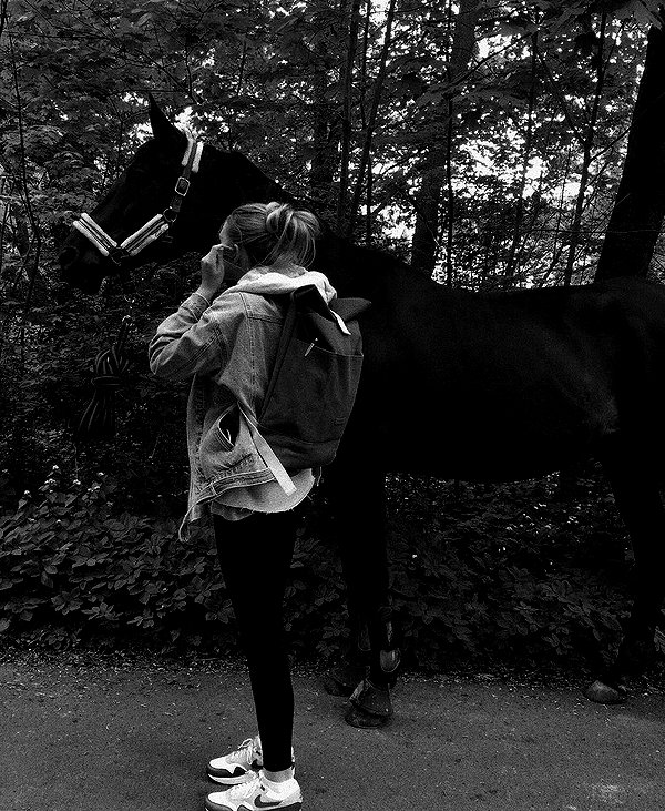 lilih instagram image archive image