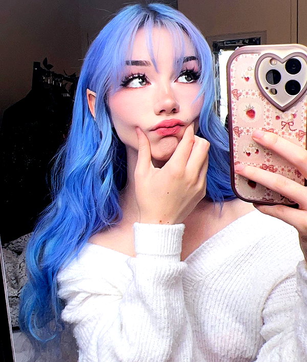 danielle.mercedie instagram image archive image