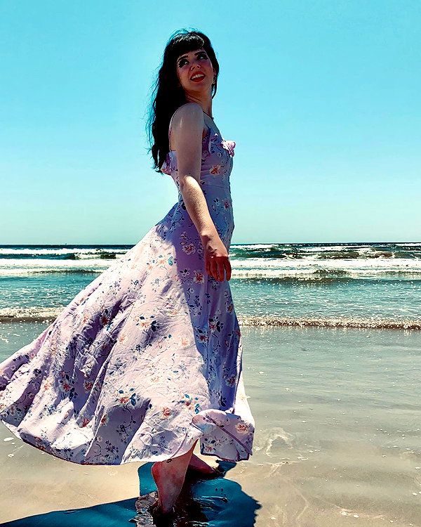 yeahimcaroline instagram image archive image