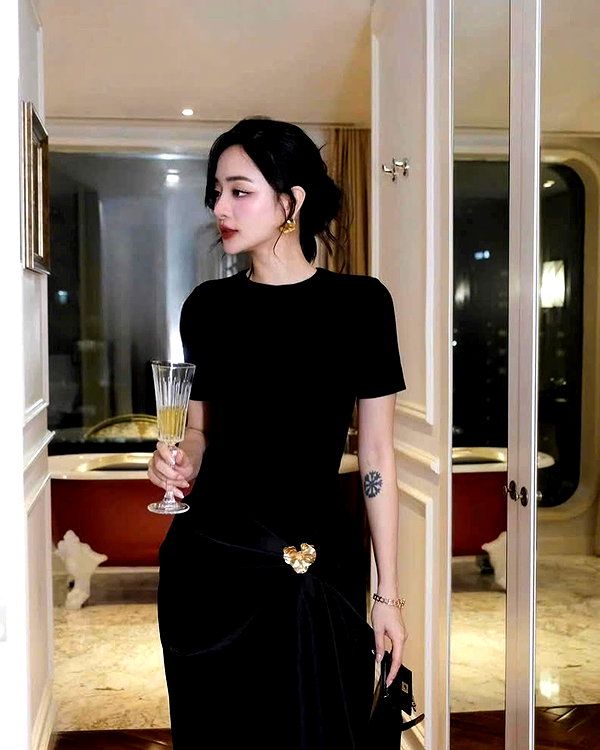 lyhythuedoxinh instagram image archive image