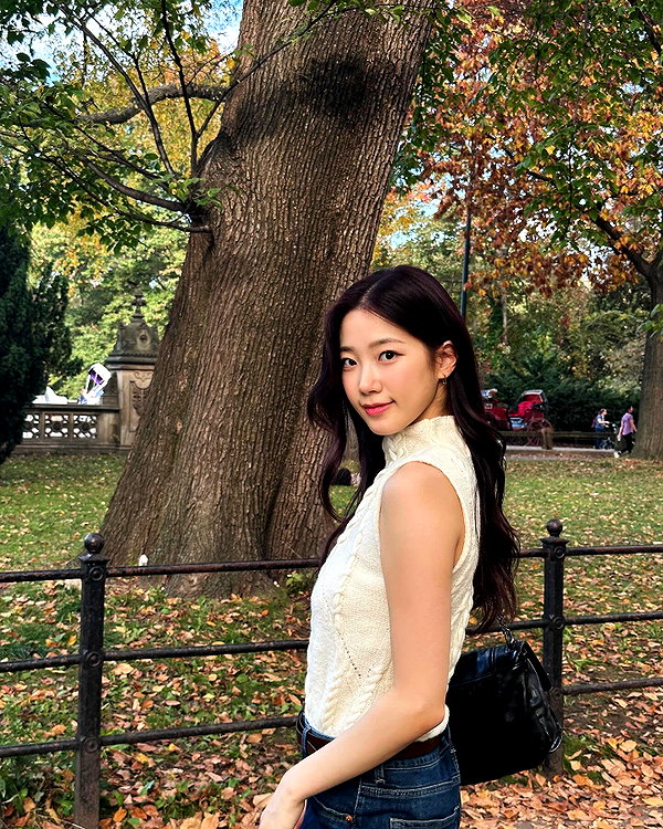 zuhazana instagram image archive image