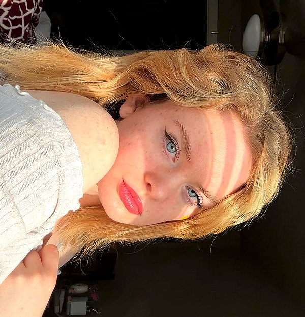 baddiesessence instagram image archive image