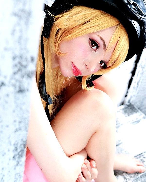 peachmilky_ instagram image archive image