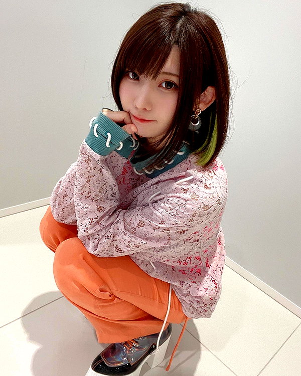 enakorin instagram image archive image