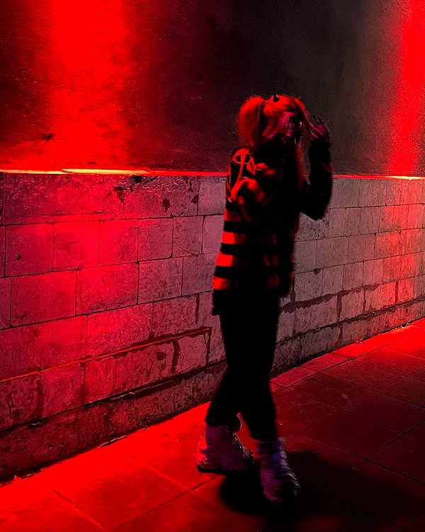 vik4au instagram image archive image