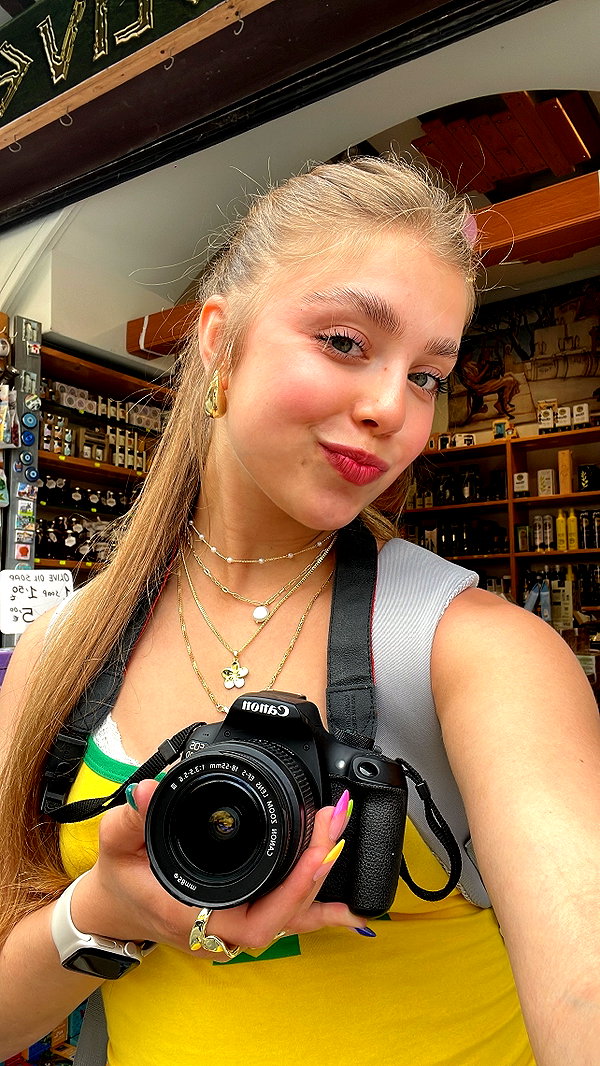 mishel_d_ instagram image archive image