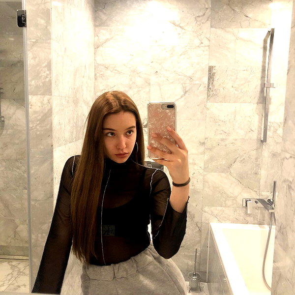 veroni22ka instagram image archive image