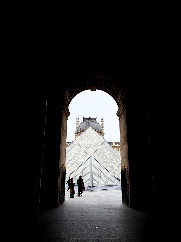 roni.benshushan instagram image archive image
