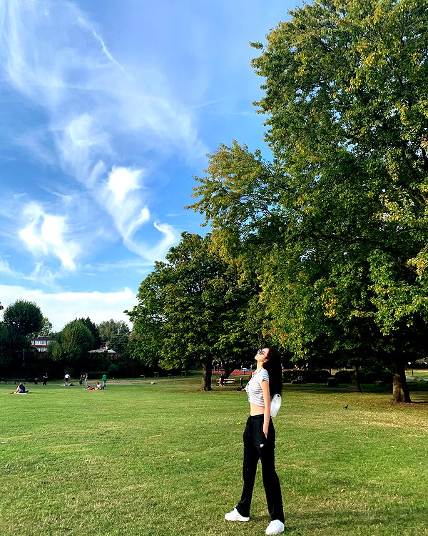 daxbin instagram image archive image