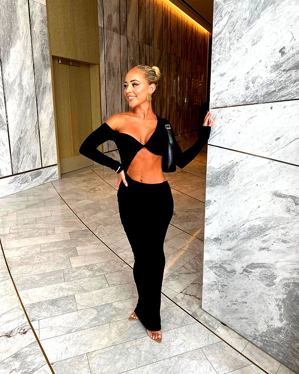 allieauton instagram image archive image