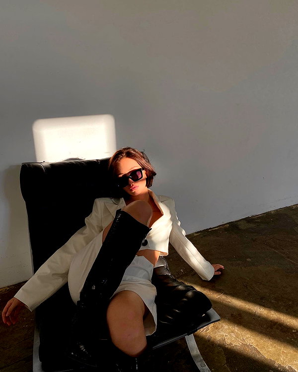 veroni22ka instagram image archive image