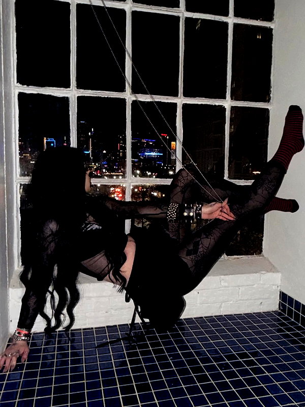yeahimcaroline instagram image archive image