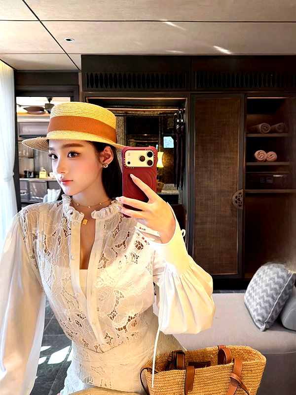 lyhythuedoxinh instagram image archive image