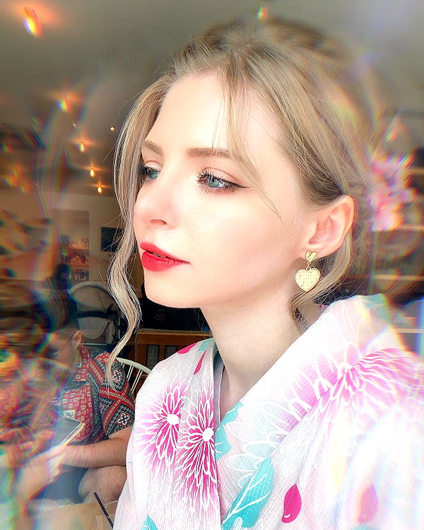 peachmilky_ instagram image archive image