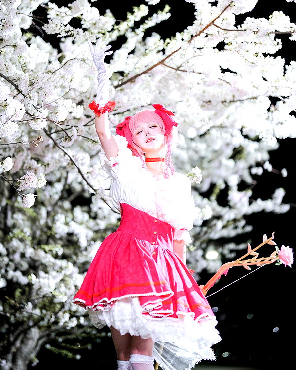 xier_cos instagram image archive image