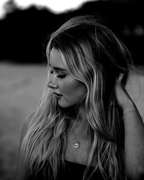 lilih instagram image archive image