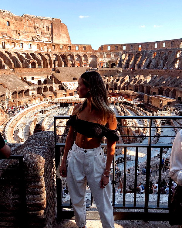olivia.mathers instagram image archive image