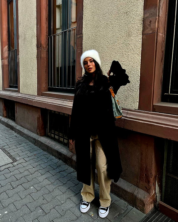 zoeliss instagram image archive image