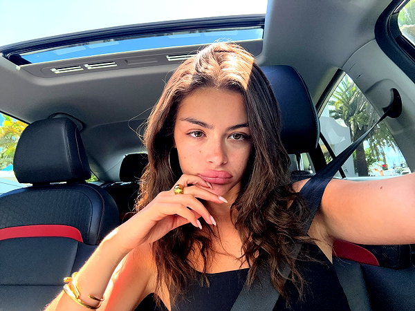 oliviaphillipps instagram image archive image