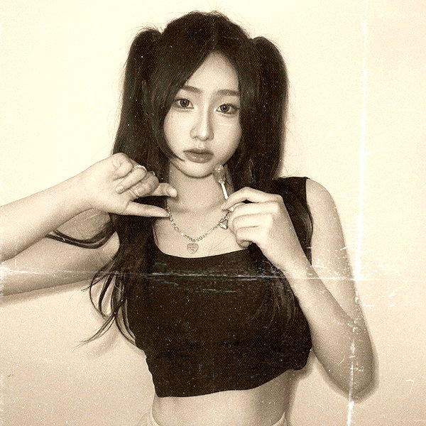 lai_931201 instagram image archive image