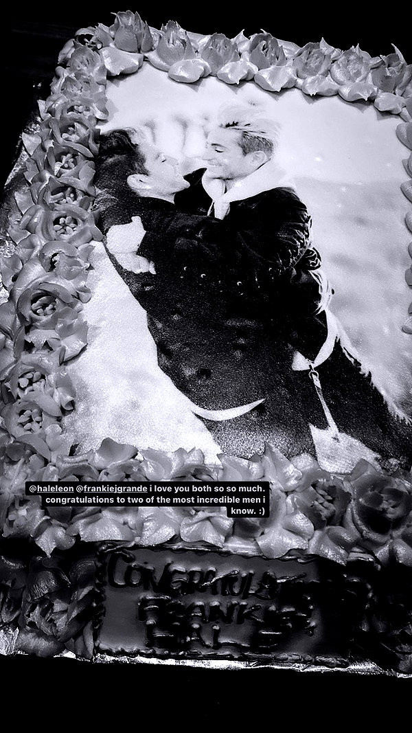 arianagrande instagram image archive image