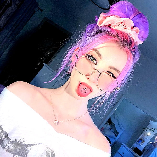 danielle.mercedie instagram image archive image