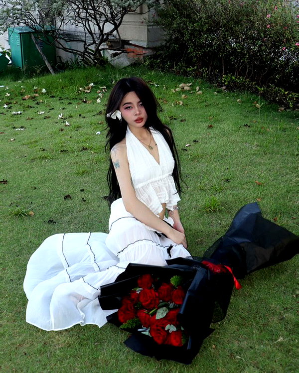 lyhythuedoxinh instagram image archive image