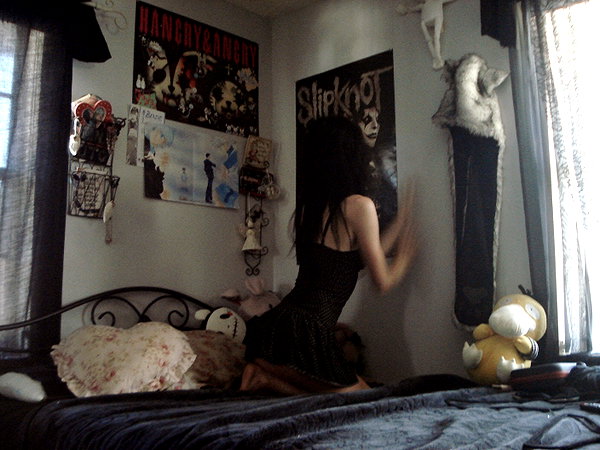 slowdxving archive image