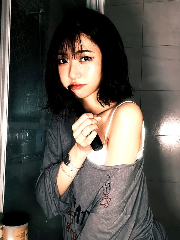 ge.more_x instagram image archive image