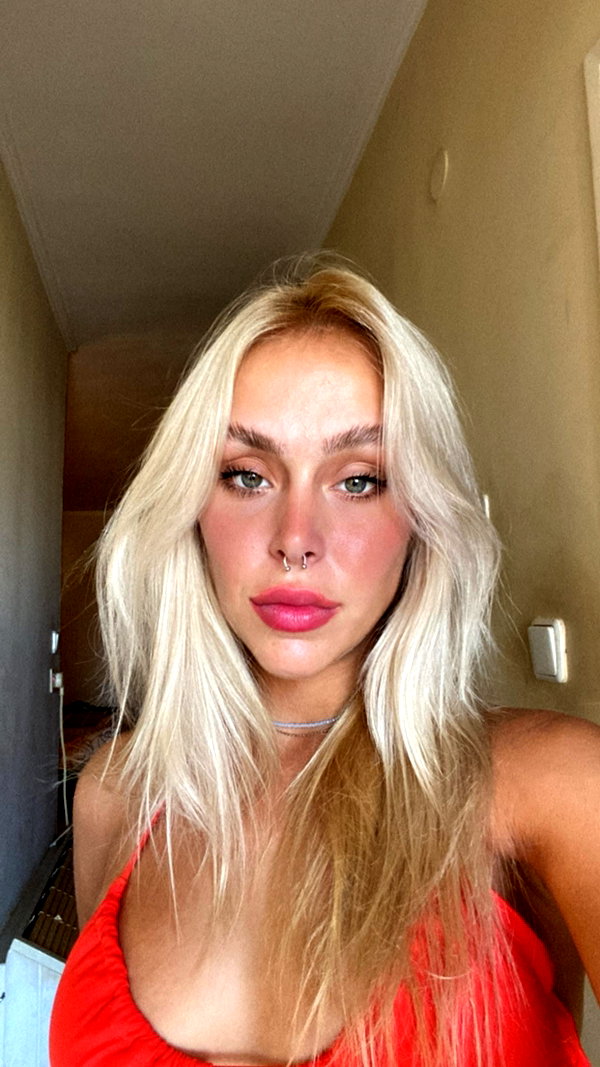 milena_cher1 instagram image archive image