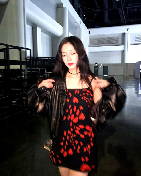 zuhazana instagram image archive image