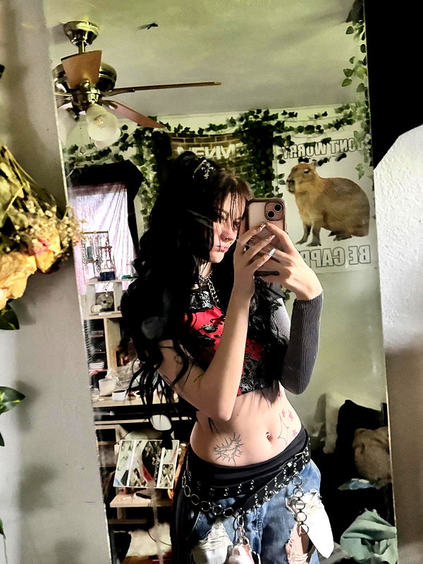 animechika_ instagram image archive image