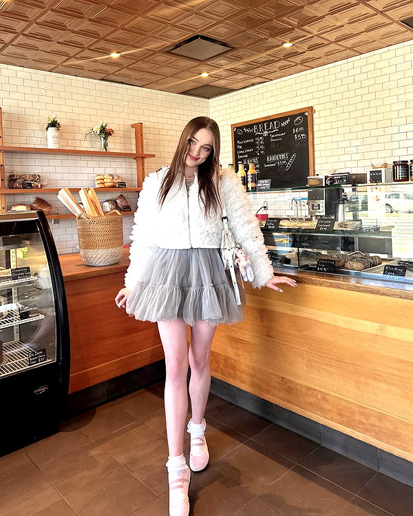 1uvgabi instagram image archive image