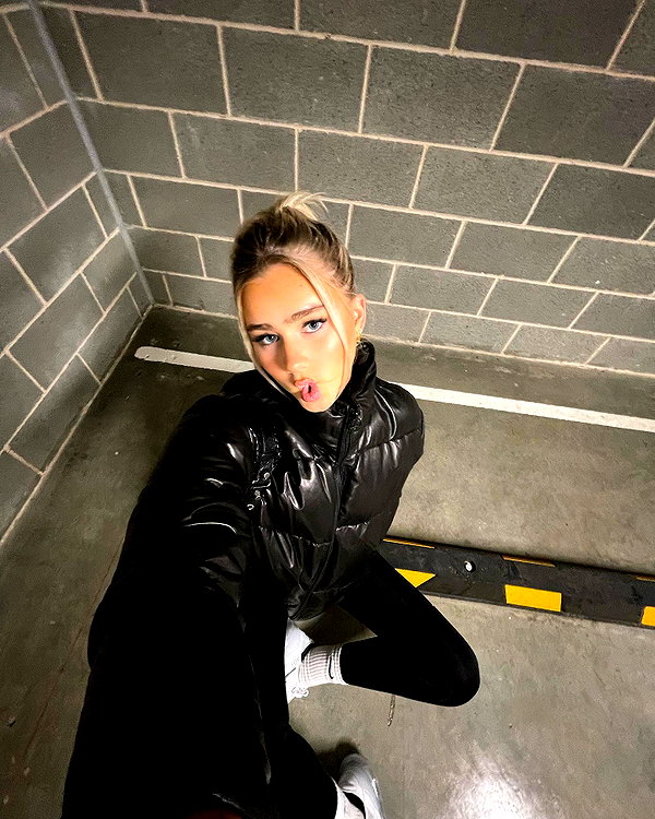 sophadophaa_ instagram image archive image