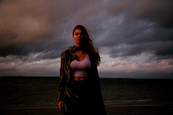 pia__kim instagram image archive image